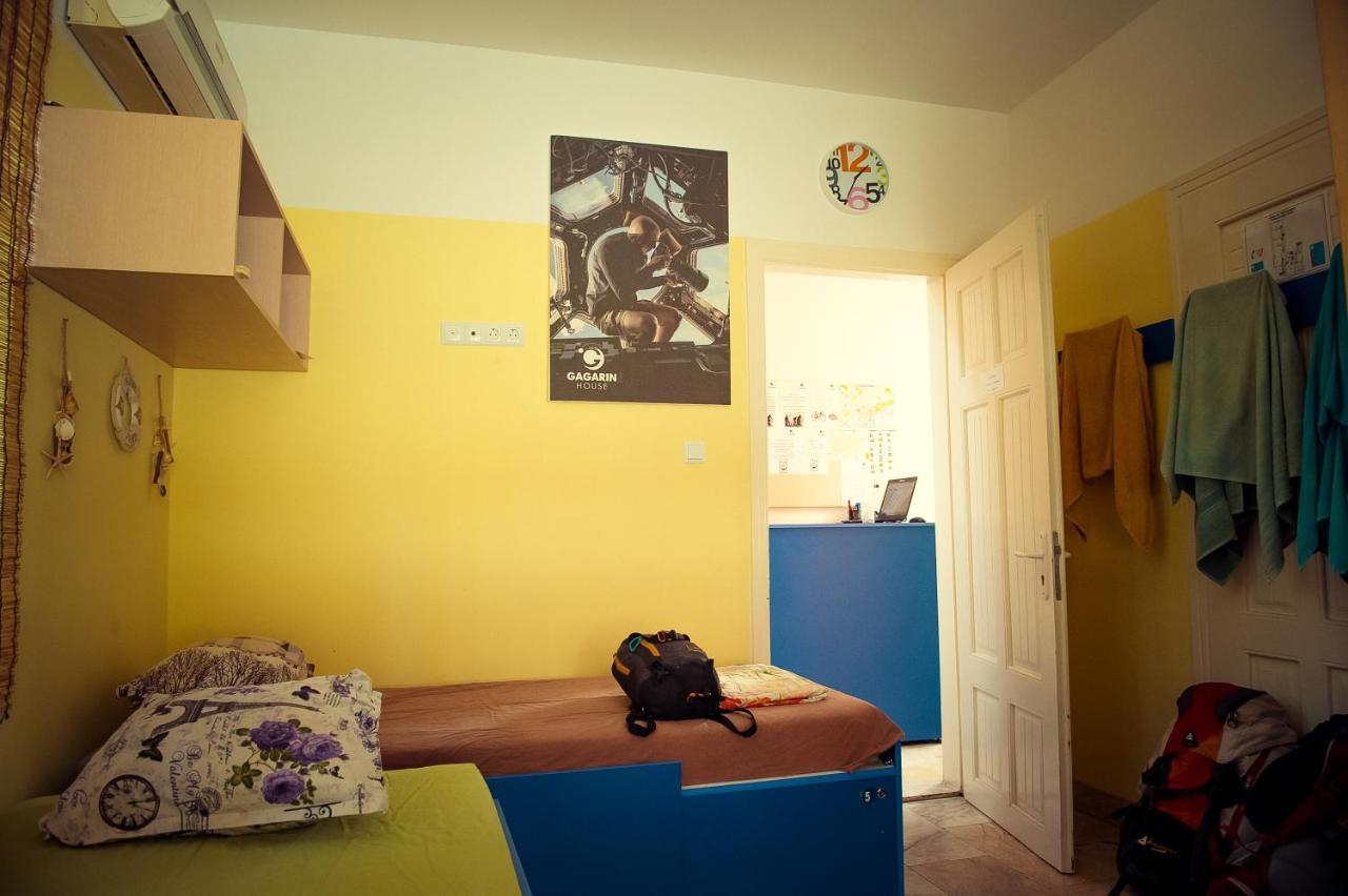 Gagarin House Hostel Varna Luaran gambar