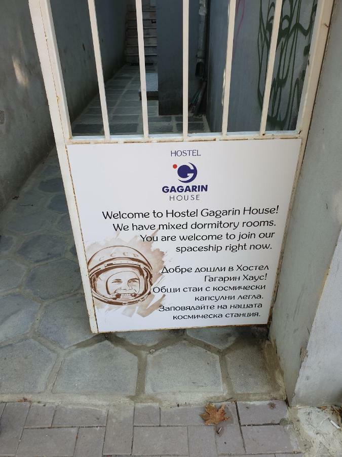 Gagarin House Hostel Varna Luaran gambar